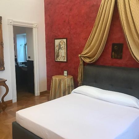Elegante Appartamento Nel Centro Di Roma Exterior foto